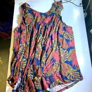 Cute, flattering, jungle print shirt